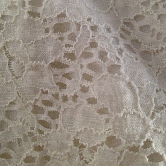 Crop top - Picture 2 of 2