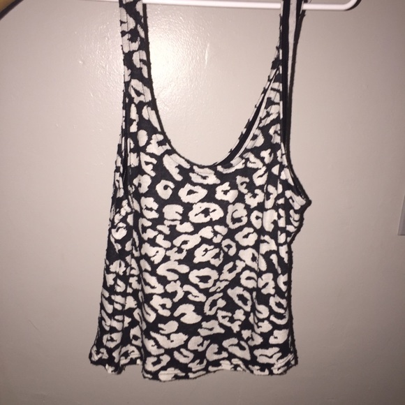 Crop tank top