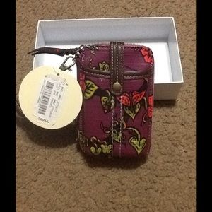 Sak roots wristlet