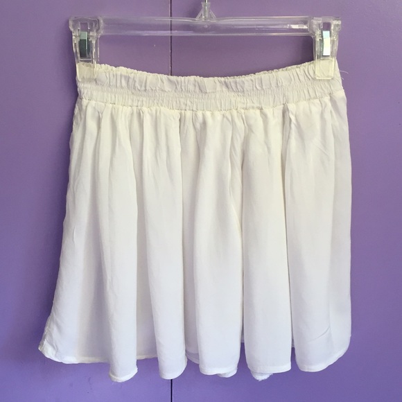 White Brandy Melville Skirt