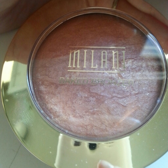 Milani baked bronzer