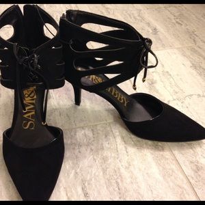 Brand new Sam & Libby black pumps
