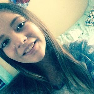 Meet your Posher, Becca