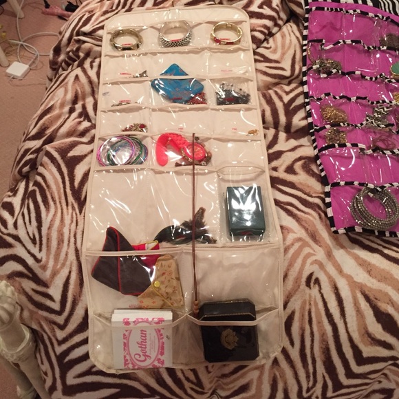 Jewelry!!! - Picture 3 of 4