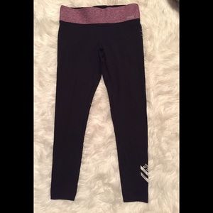 PINK Ultimate Legging Size Medium REVERSIBLE