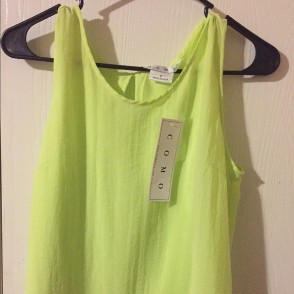 Neon green como blouse