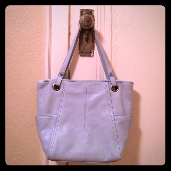 Brand new "Shopper" Fossil Purse!