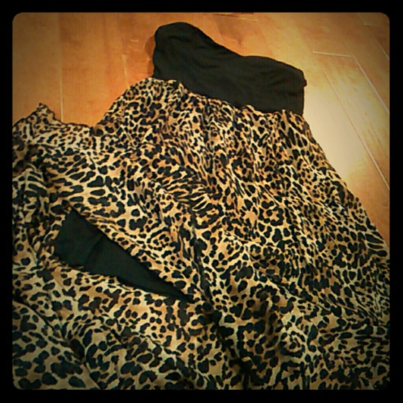 Rue 21 Strapless Cheetah Print Maxi Dress