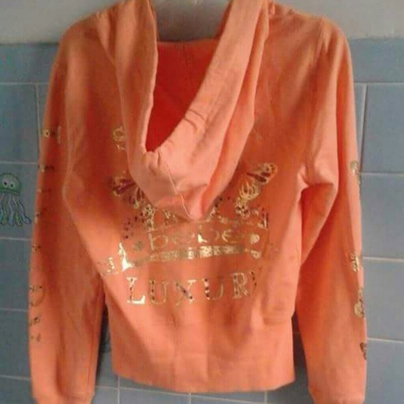 Light orange Sweater - Picture 2 of 3