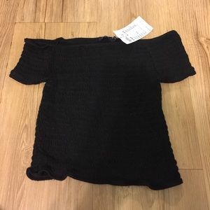 Brandy Melville off the shoulder crop top