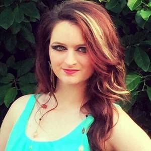 Meet your Posher, Hailey