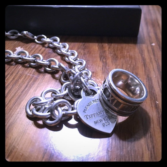 Vintage Atlas Tiffany & Co Ring only🎉