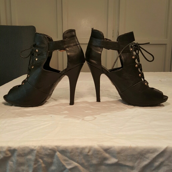 Forever black faux leather lace up heel - Picture 3 of 4