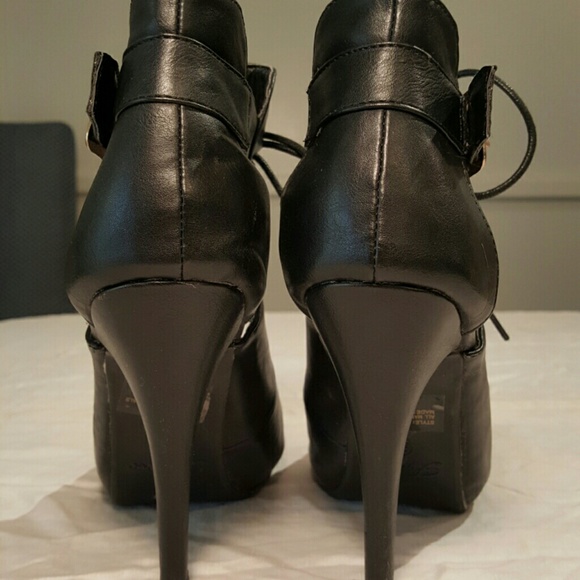 Forever black faux leather lace up heel - Picture 4 of 4