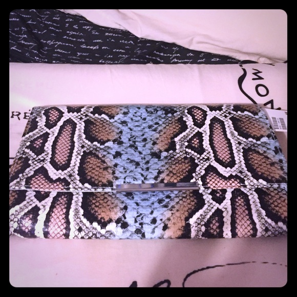💕H&M Clutch
