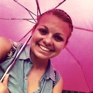 Meet your Posher, Brianne