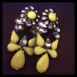 Yellow earrings💛💛