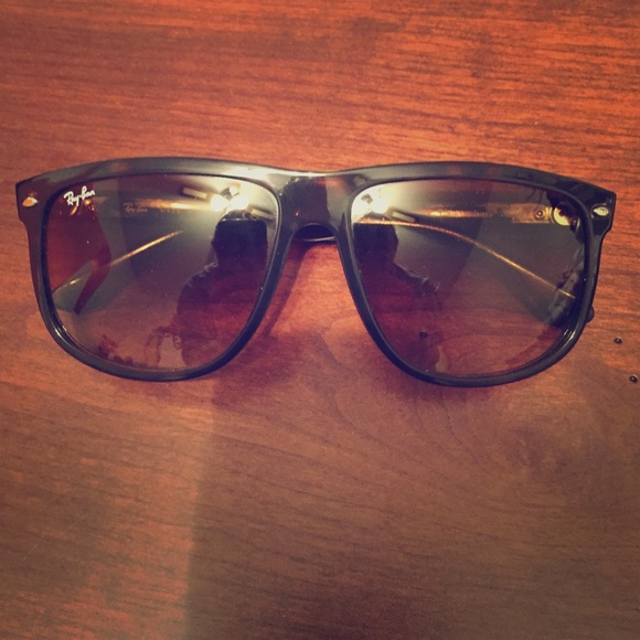 NWOT Ray Bans