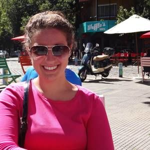 Meet your Posher, Laura