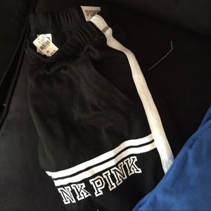 For those that wanted to see the sweat pants