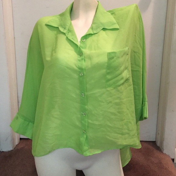 Green highlow button up blouse