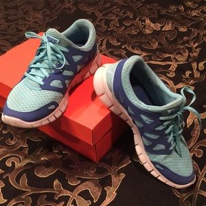 Women's Nike Free Run 2 size 10
