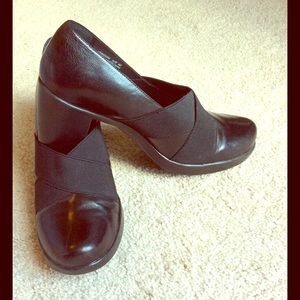 Comfy Black Dansko Heels