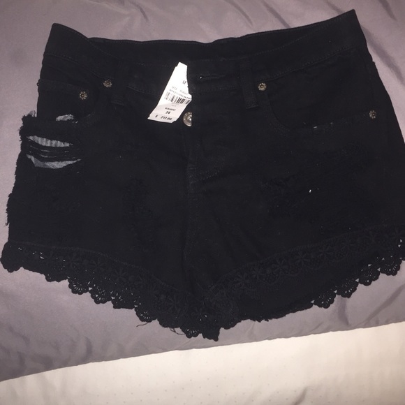 lf black designed jean shorts