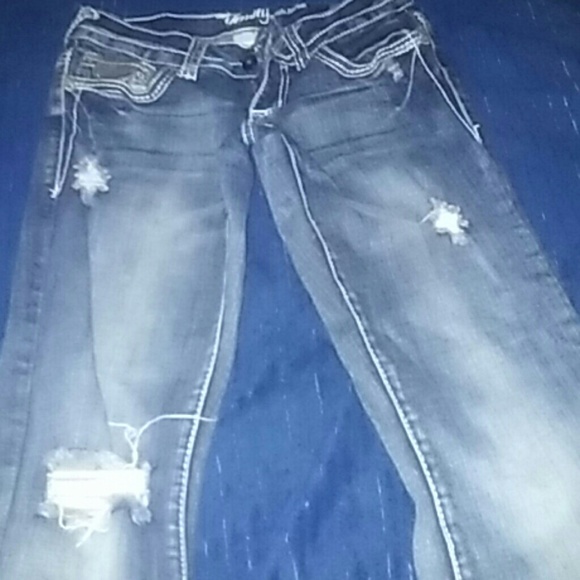 VANITY JEANS - Picture 3 of 4