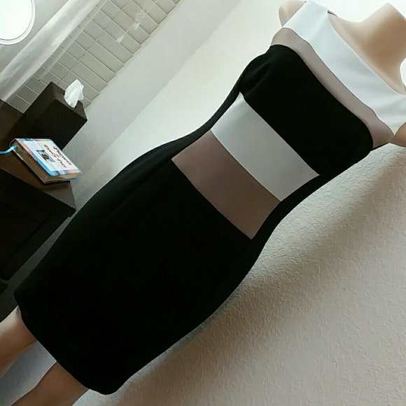 Dresses & Skirts - Dress