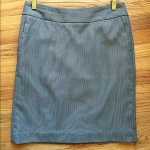 Banana Republic size 2 pencil skirt