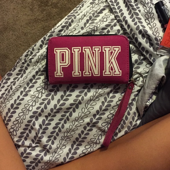 PINK  wallet