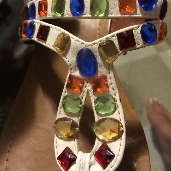 Sandals - Picture 4 of 4