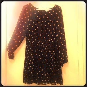 Polka dots black caramel dress. NWOT