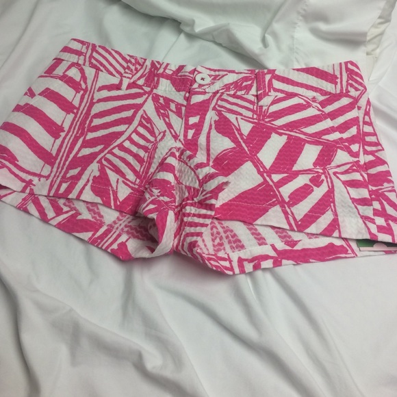 Lilly Pulitzer Walsh Short