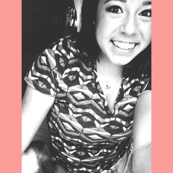 Meet your Posher, Kaylin