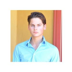 Meet your Posher, Kelby