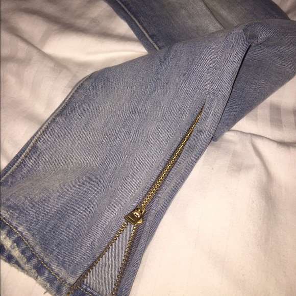 Men's Rugged Class ✨ - Picture 2 of 4