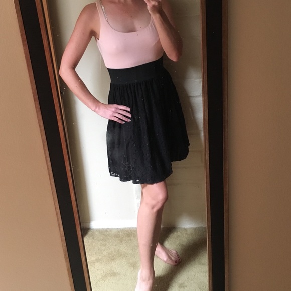 Sold in bundle in @missrochelles2 - Picture 4 of 4