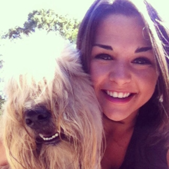 Meet your Posher, Alison