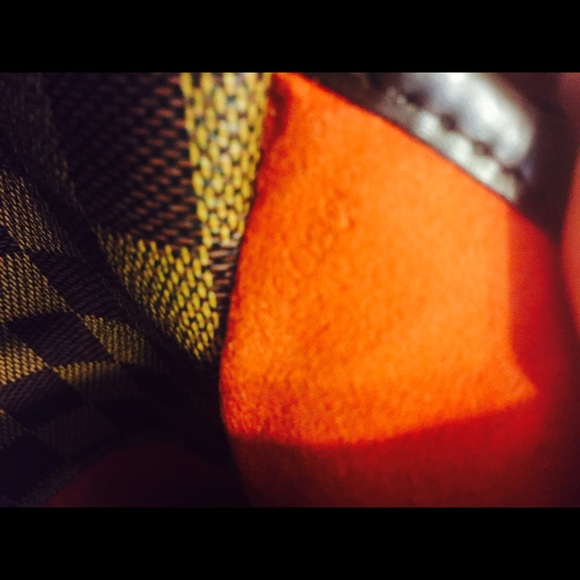 Authentic!!!👌Louis vuitton Sold🔴 - Picture 3 of 4
