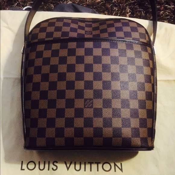 Authentic!!!👌Louis vuitton Sold🔴 - Picture 4 of 4