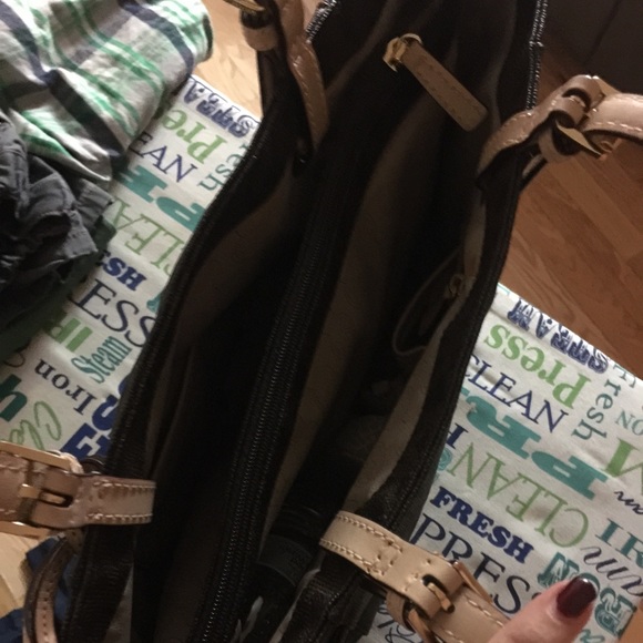 Purse - Picture 2 of 3