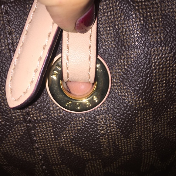 Purse - Picture 3 of 3