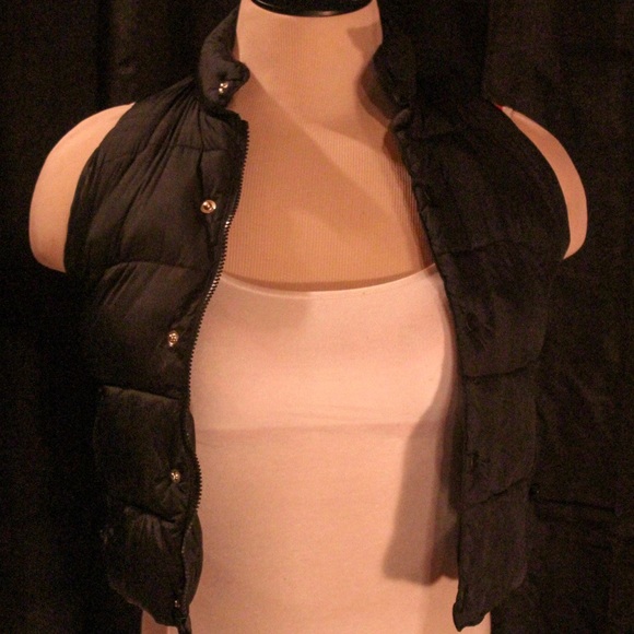 Old Navy Jackets & Blazers - Black Old Navy Puffy Vest