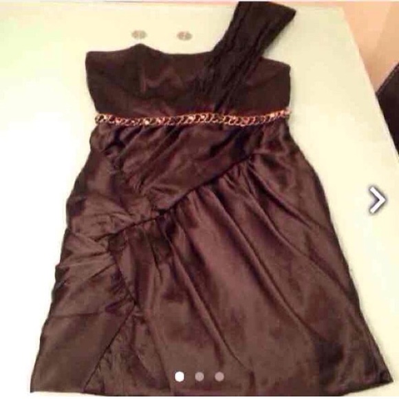 LARGE DRESS