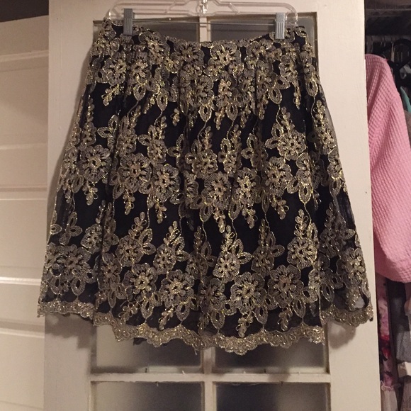 NWT Francesca's Black & Gold Skirt