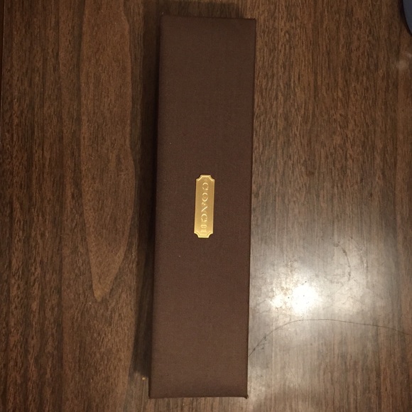 Authentic Coach Watch - Picture 4 of 4