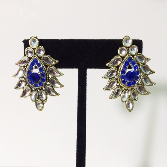 Handcrafted Statement Earrings - Picture 2 of 3