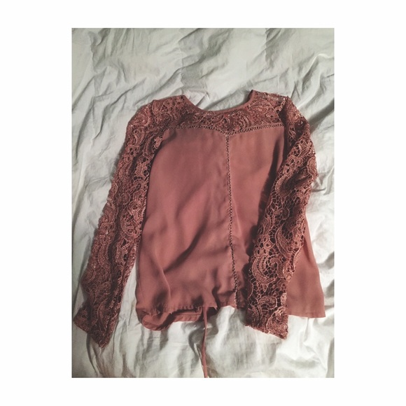 Lace Sleeved Top
